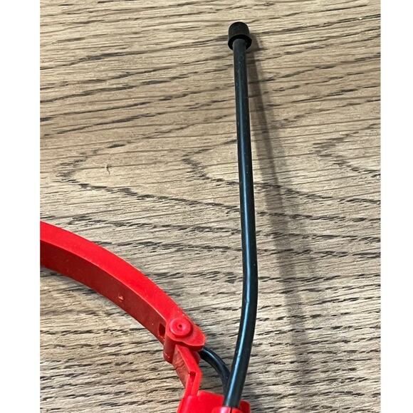 Electro Brand 222 Deluxe AM/FM Headphone Radio Red Retro 80s Works w/ Box Manual - Picture 11 of 16